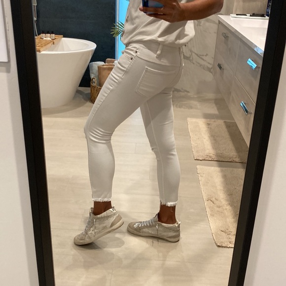 🌊EUC Free People Distressed White Ankle Fray jeans🌊 - Picture 3 of 6